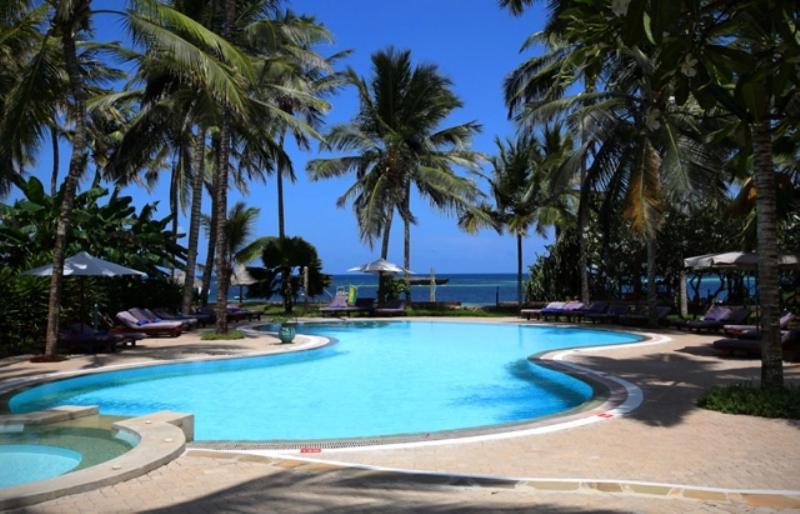 Turtle Bay Beach Club Hotel Watamu Exterior photo