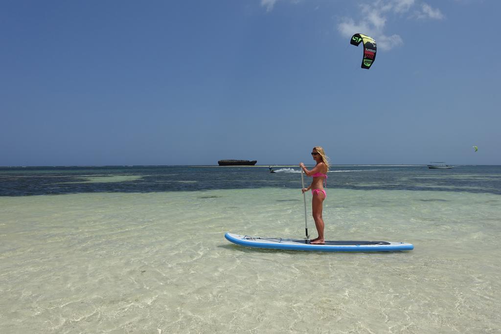 Turtle Bay Beach Club Hotel Watamu Exterior photo